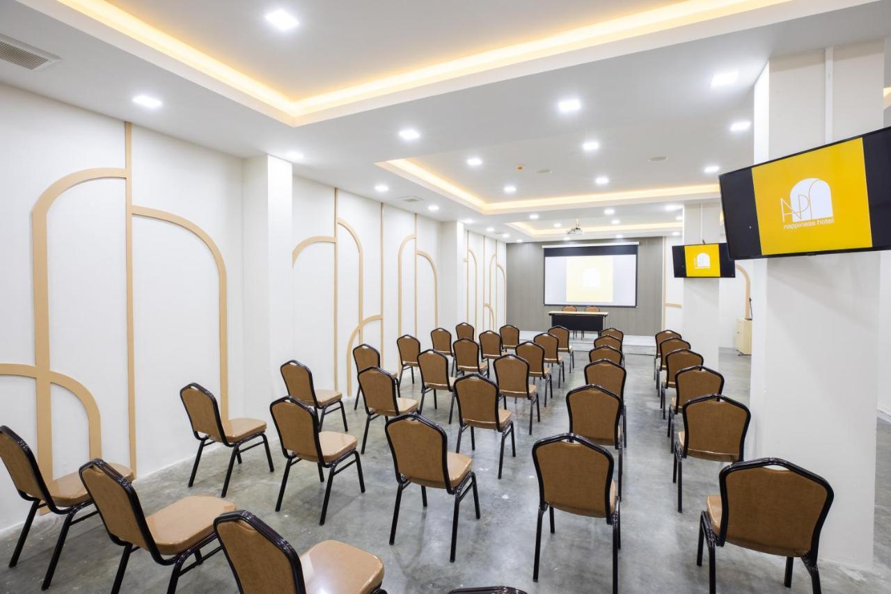 โรงแรมแนปปี้เนส โรงแรม กรุงเทพมหานคร